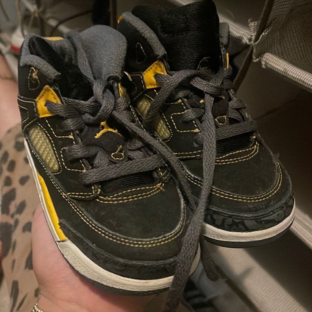 Toddler Jordan spizike